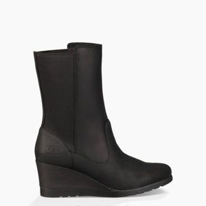 Ugg Coraline boots EUC Size 10, worn only twice